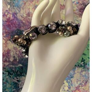 Silver tone Linked Bracelet w/Faux Pearl Clusters, Clear Rhinestones, Unmarked
